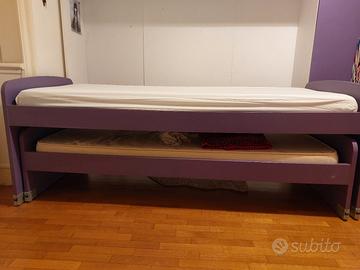 letti, scrivania e cassettiera