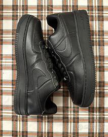 Nike Air Force 1 nere, taglia 37.5