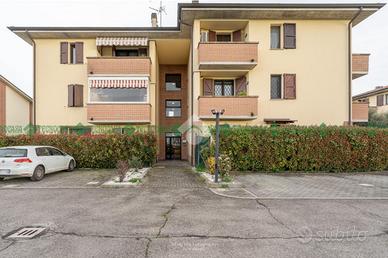 4 LOCALI A VALSAMOGGIA