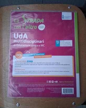 Libro scolastico di religione.
