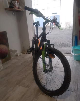 Bicicletta bitween 