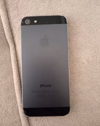 Apple iPhone 5 nero funzionante – vintage