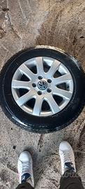 Gomme auto