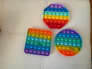 Pop it multicolor gioco bambini e antistress