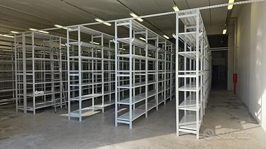 Vendiamo scaffalature da archivio anno 2019