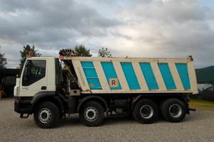 IVECO TRAKKER 450