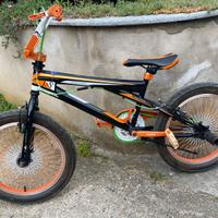 Bicicletta BMX