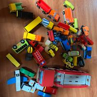 Automobiline in legno