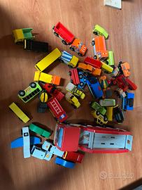 Automobiline in legno