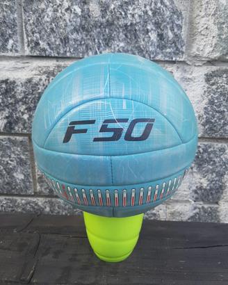 Pallone da calcio Adidas F50 colore azzurro