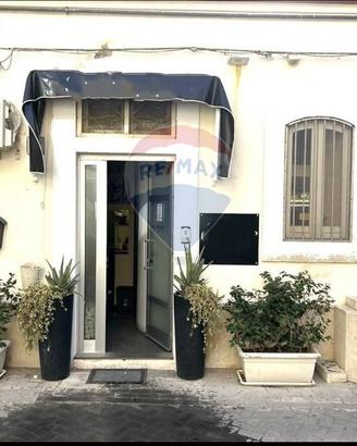 Locale Commerciale - Modica