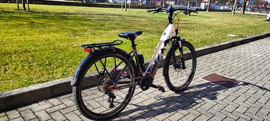 E-Bike HUSQVARNA Cross Tourer 4 Wave come nuova