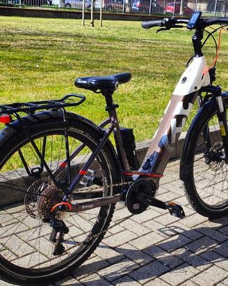 E-Bike HUSQVARNA Cross Tourer 4 Wave come nuova