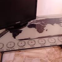 Scrivania in vetro mappamondo