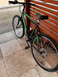 Bicicletta da città / trekking 26"