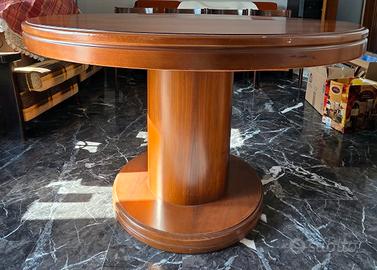 Tavolo da pranzo in legno allungabile