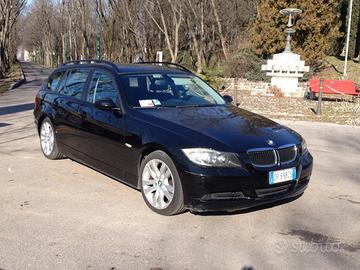 BMW 320D automatica