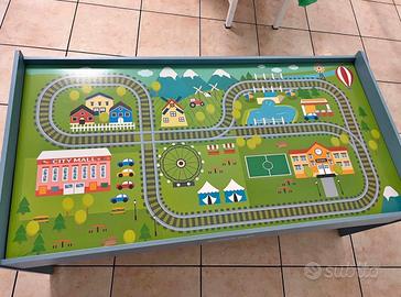 Tavolo gioco per bambini