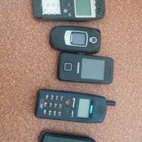 telefoni cellulari vintage anni 2000