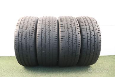 Gomme Pirelli PZero 255 40 21 Estate