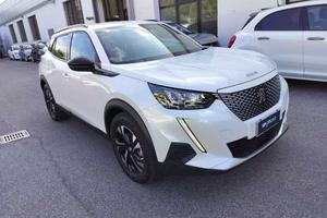 Peugeot 2008 motore elettrico 136 CV Allure KM Ø