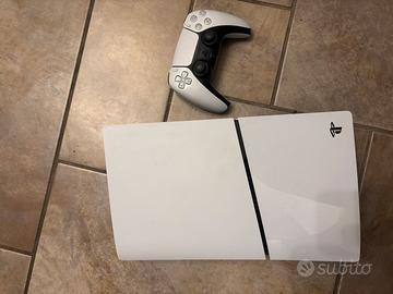 PLAYSTATION 5 digitale + monitor samsung