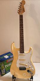 Chitarra elettrica Squier Fender Strat