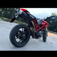 Ducati hypermotard 796