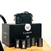 Lumix S5