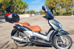 Yamaha x-city 250