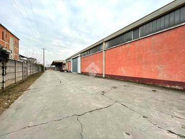 CAPANNONE A PONCARALE