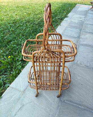 carrello vintage in rattan