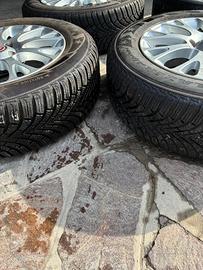 Pneumatici Invernali Sailun 185 65 R15 88H