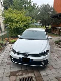 Volkswagen Polo R-Line TSI 95 CV