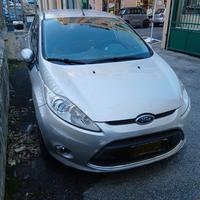 Ford Fiesta 1.4 GPL 2010 - 108.000 km - 3.500
