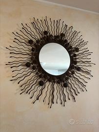 Specchio di design a forma di sole