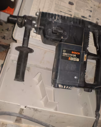 Martello demolitore marca Bosch