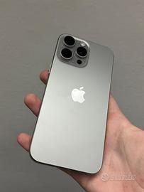 Iphone 16 pro max batteria 100% 256gb nuovo