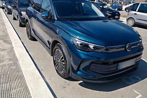 Tiguan 2024 Elegance Mild Hybrid 150cv