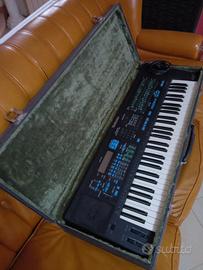 tastiera sintetizzatore 