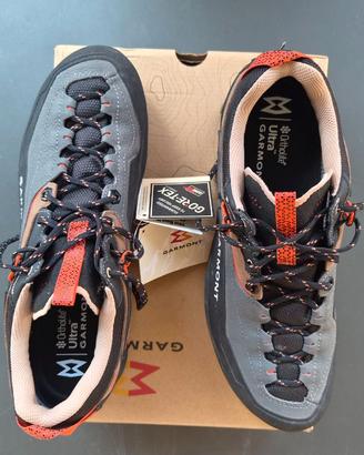 SCARPONI GARMONT AKRON GTX, misura 9% uk / 44 eur