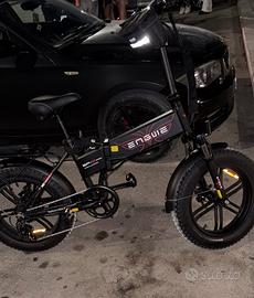 Bicicletta elettrica engwe ep-2 pro