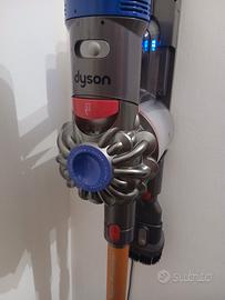 Aspirapolvere Dyson V8