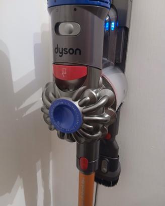 Aspirapolvere Dyson V8