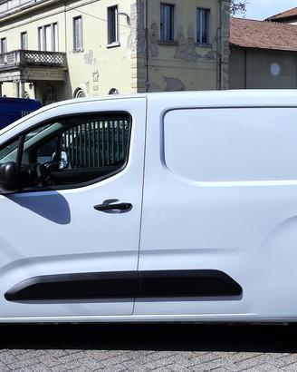 FIAT DOBLO NEW Passo Lungo - Citroen Berlingo 1.5d