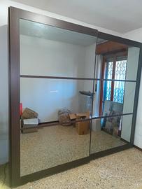 Armadio wenghe 2 ampie ante scorrevoli a specchio