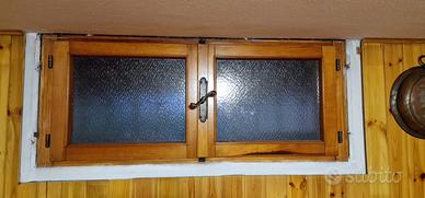 2 finestre taverna seminterrato legno douglas