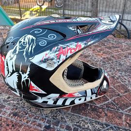 casco Airoh da  enduro