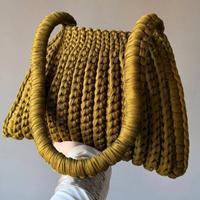 Borsa all’uncinetto verde oliva fatta a mano – for