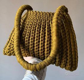 Borsa all’uncinetto verde oliva fatta a mano – for